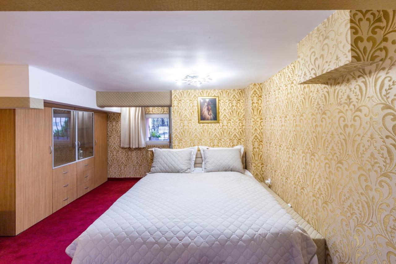 Top Center Vintage Sofia Condo 外观 照片